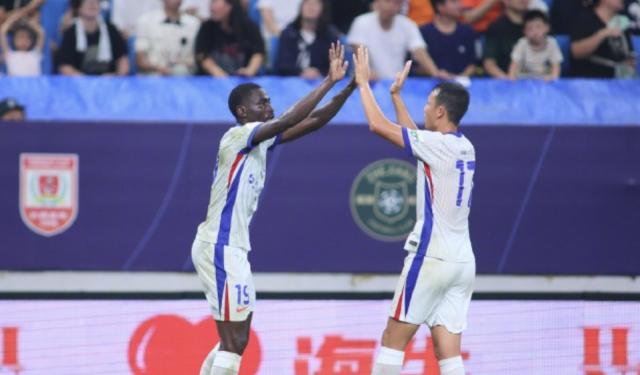 绝境下申花还得靠于汉超：想夺冠身心都得‘扒层皮’